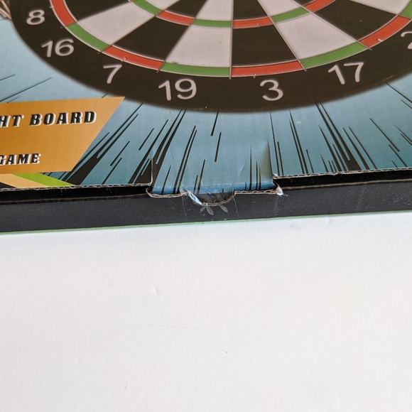 DARTBOARD  14"/34cm.   *NEW* - Picture 4 of 4